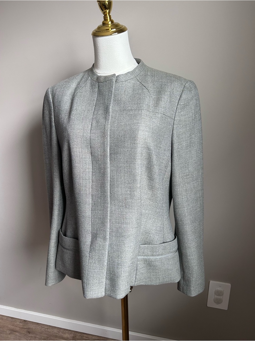 Brooks Brothers Milano fit Women's Light Gray Blazer Jacket wool cashmere silk
